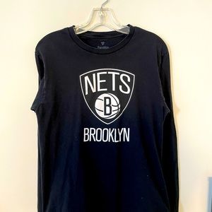 Brooklyn Nets tee